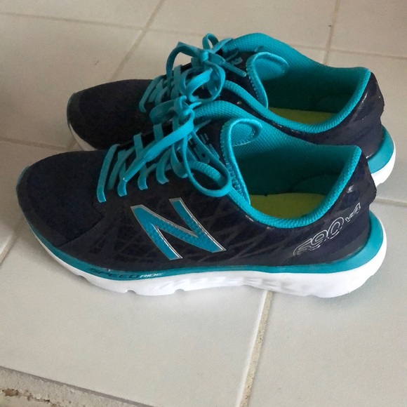 new balance 690 sold